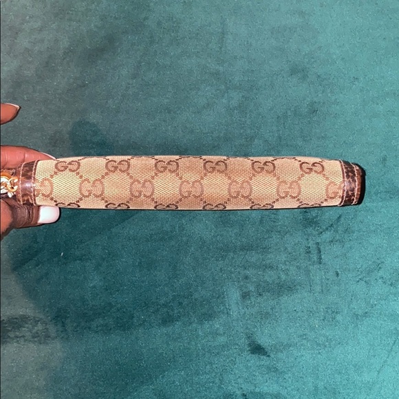 GUCCI WALLET - Picture 6 of 10